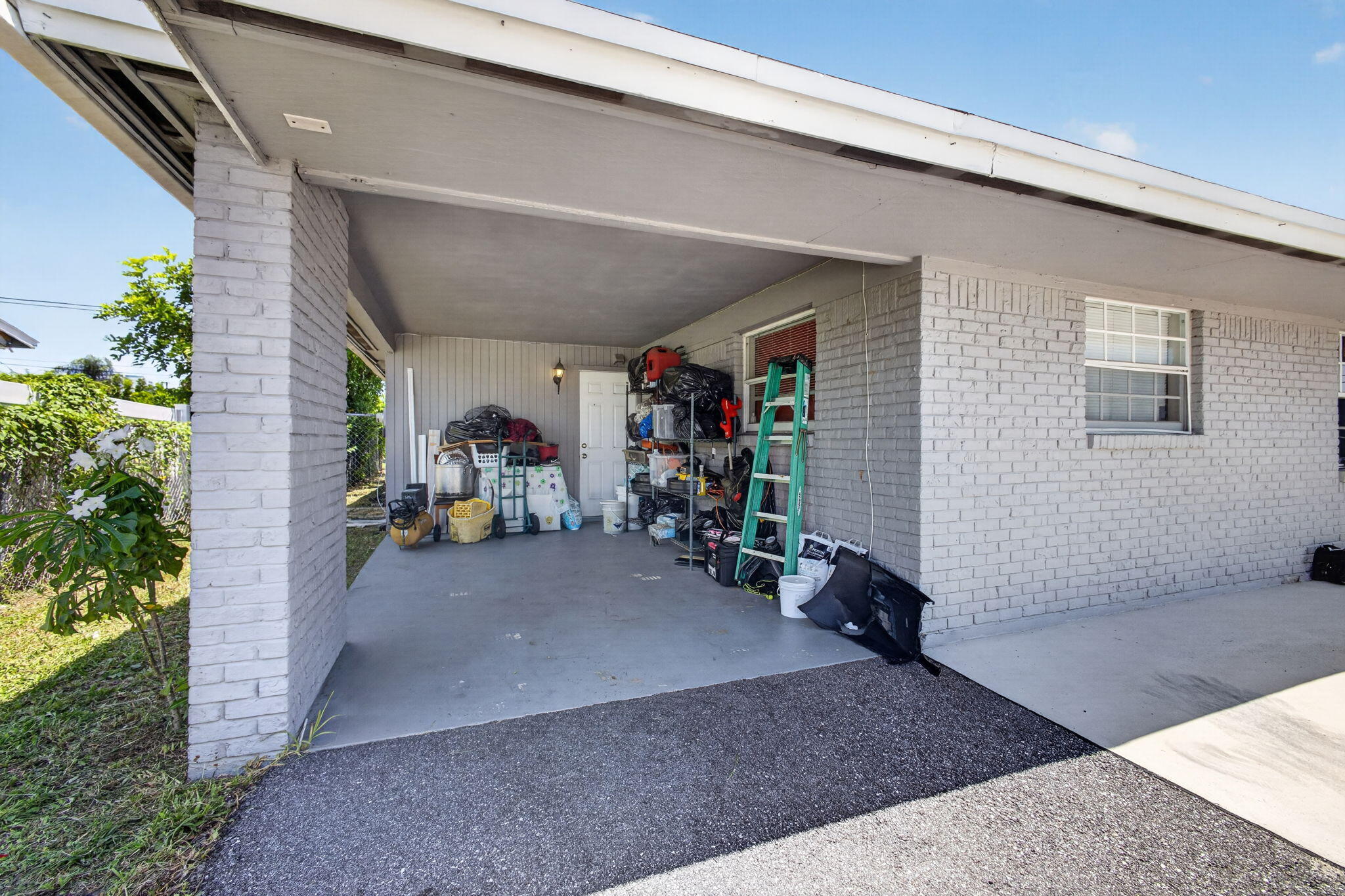 3408 Avenue H W