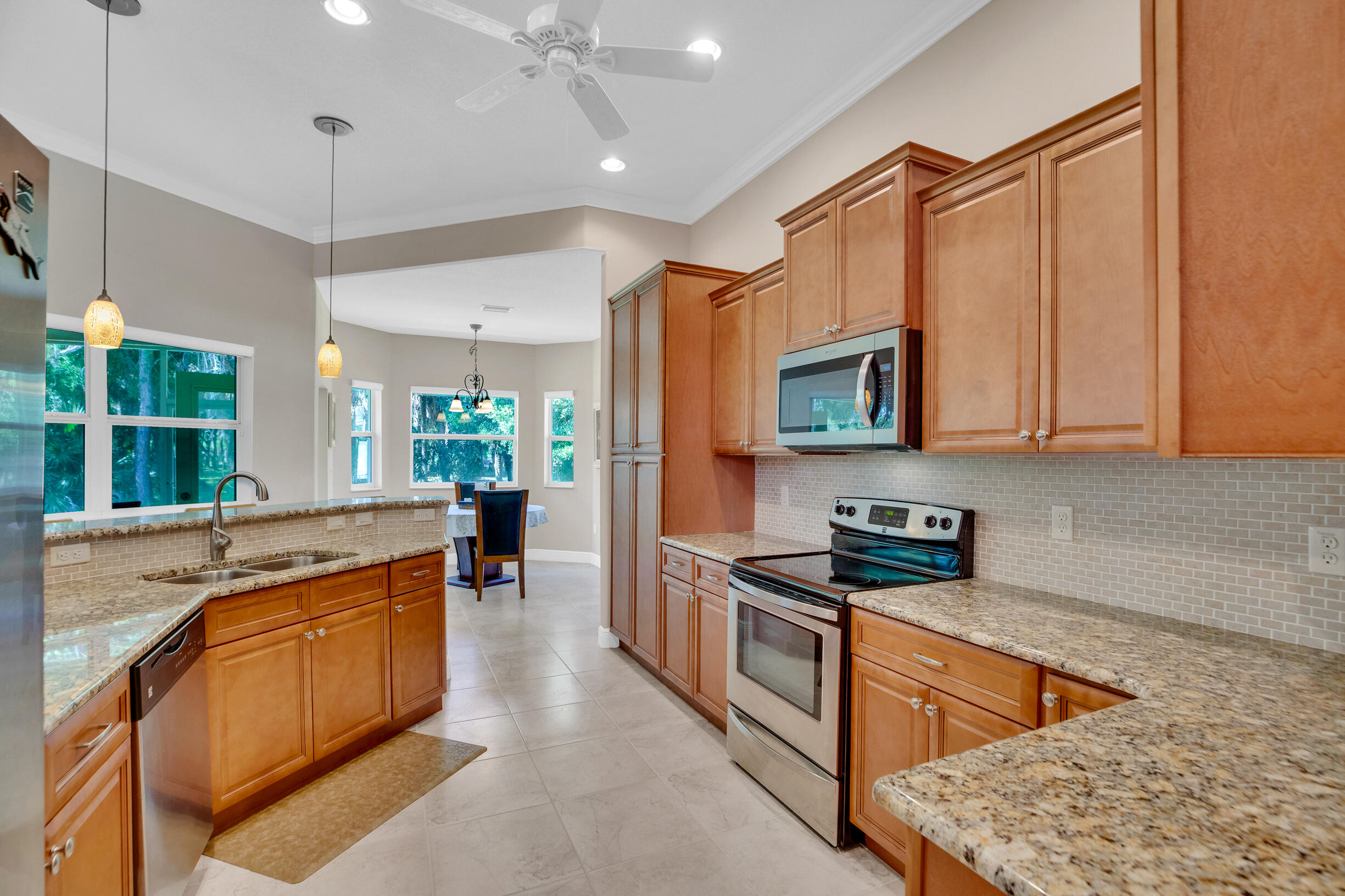 OAK ISLAND ESTATES SUB - Residential