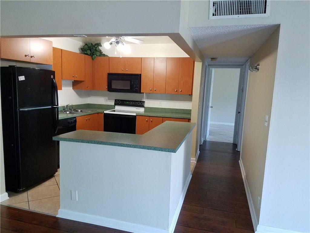 BROOKFIELD GARDENS - Residential