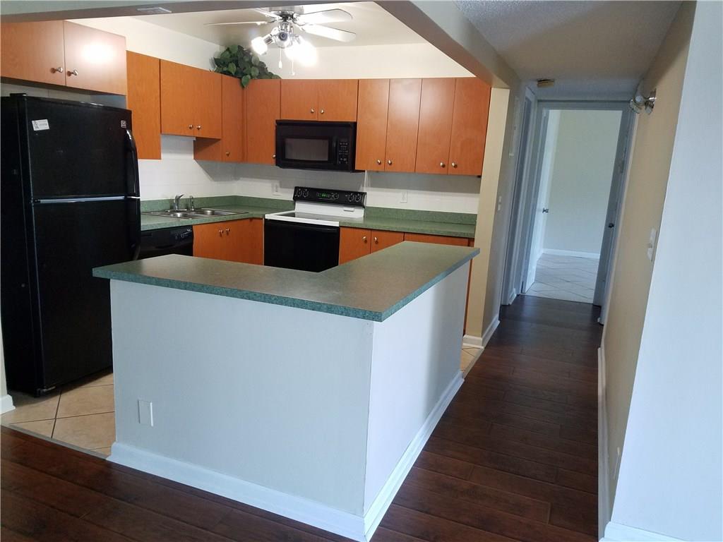 BROOKFIELD GARDENS - Residential