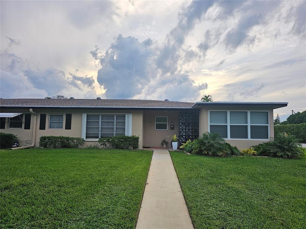Very spacious updated villa in the heart of amazing Delray Beach, you see the open living area with updated lighting and remote controlled fan. Both bathrooms have been updated. Beautiful high quality premium ceramic woodlike flooring throughout. Very spacious bedroom with barn style feature in master bathroom with 2 walking closets. Off the bedoom is a relaxing florida room which can serve as a Den or Office. Patio faces a Garden view! New roof in 2017. LG refrigerator replaced June 2021 with extended 3 year warranty in addition to manufacturer warranty. New 40 gallon water heater Nov 2022. Replaced motor as of Oct 9th, 2023 on A/C unit. Minutes to downtown and Only 3 miles to the beach! Sold AS IS.