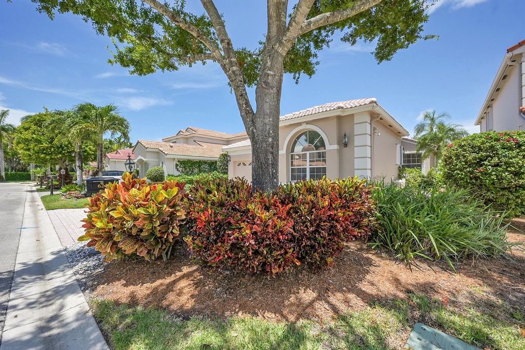 Photo of 6246 Brava Way, Boca Raton, FL 33433 (MLS # R11110050)