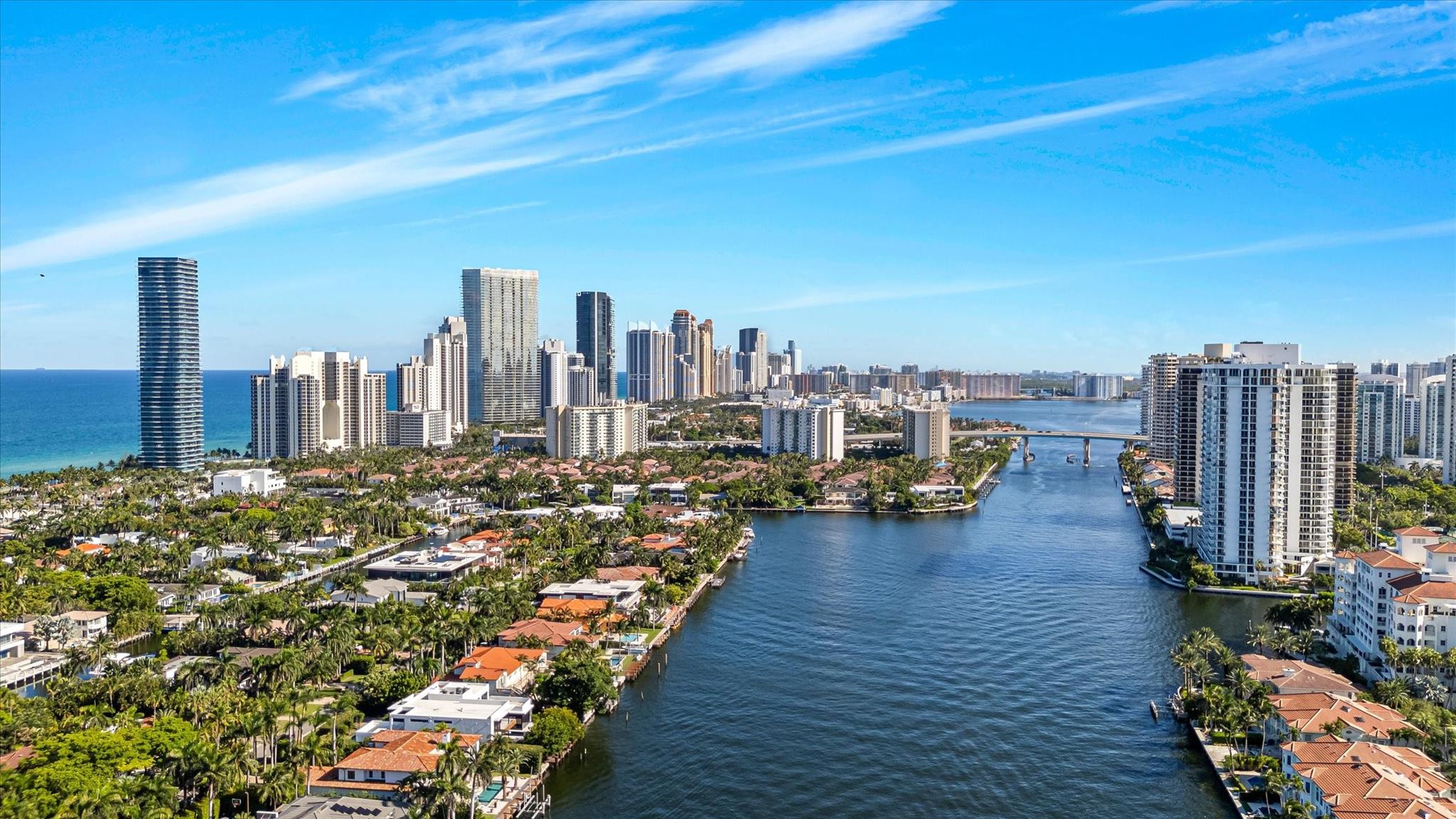 TURNBERRY NORTH TOWER - Residential Lease