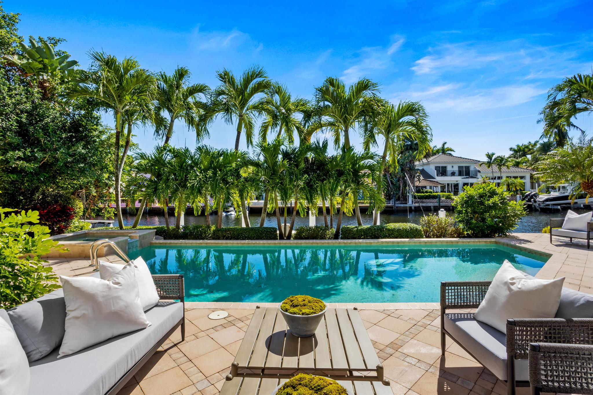 TROPIC ISLE 3RD SEC - Residential