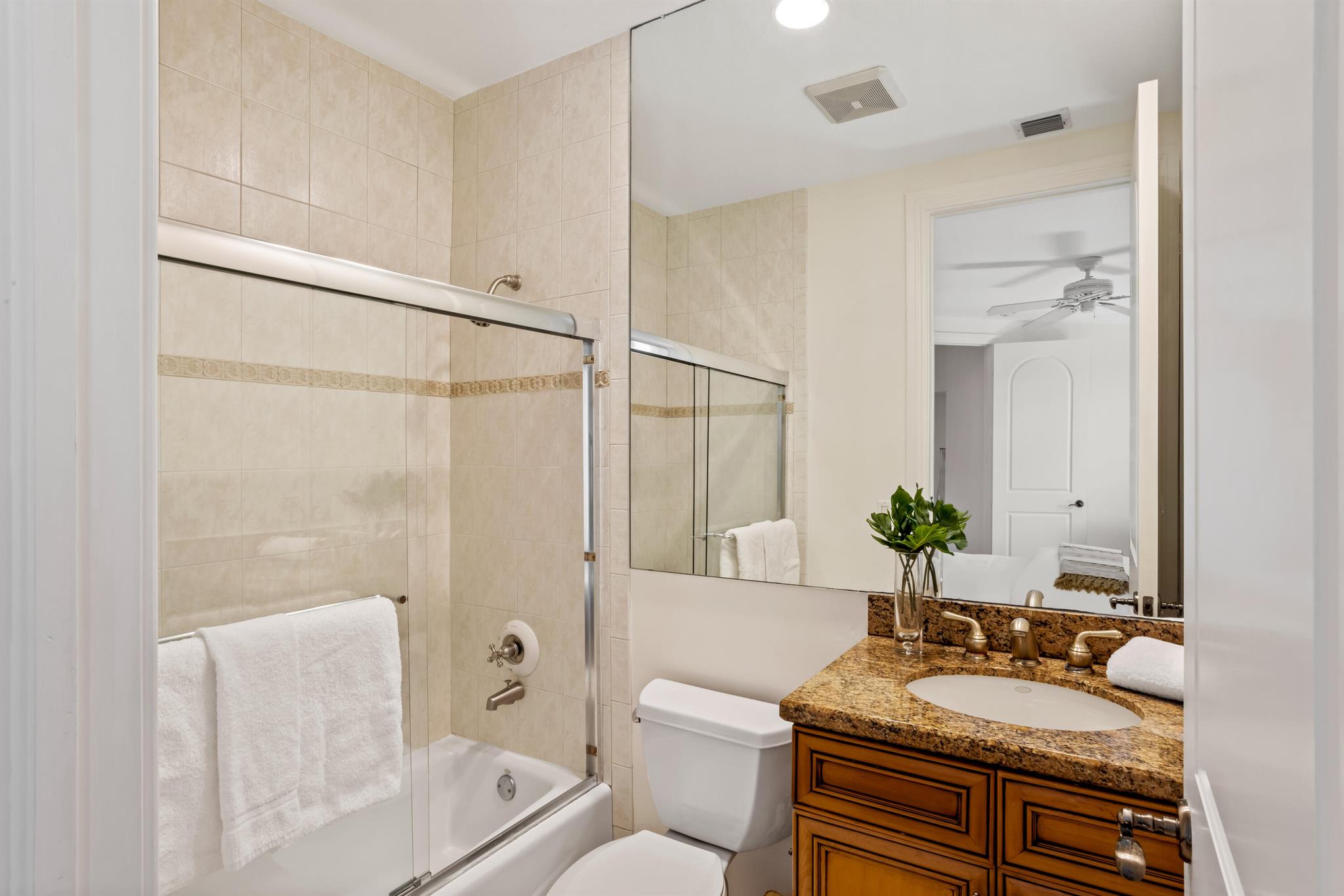 TROPIC ISLE 3RD SEC - Residential