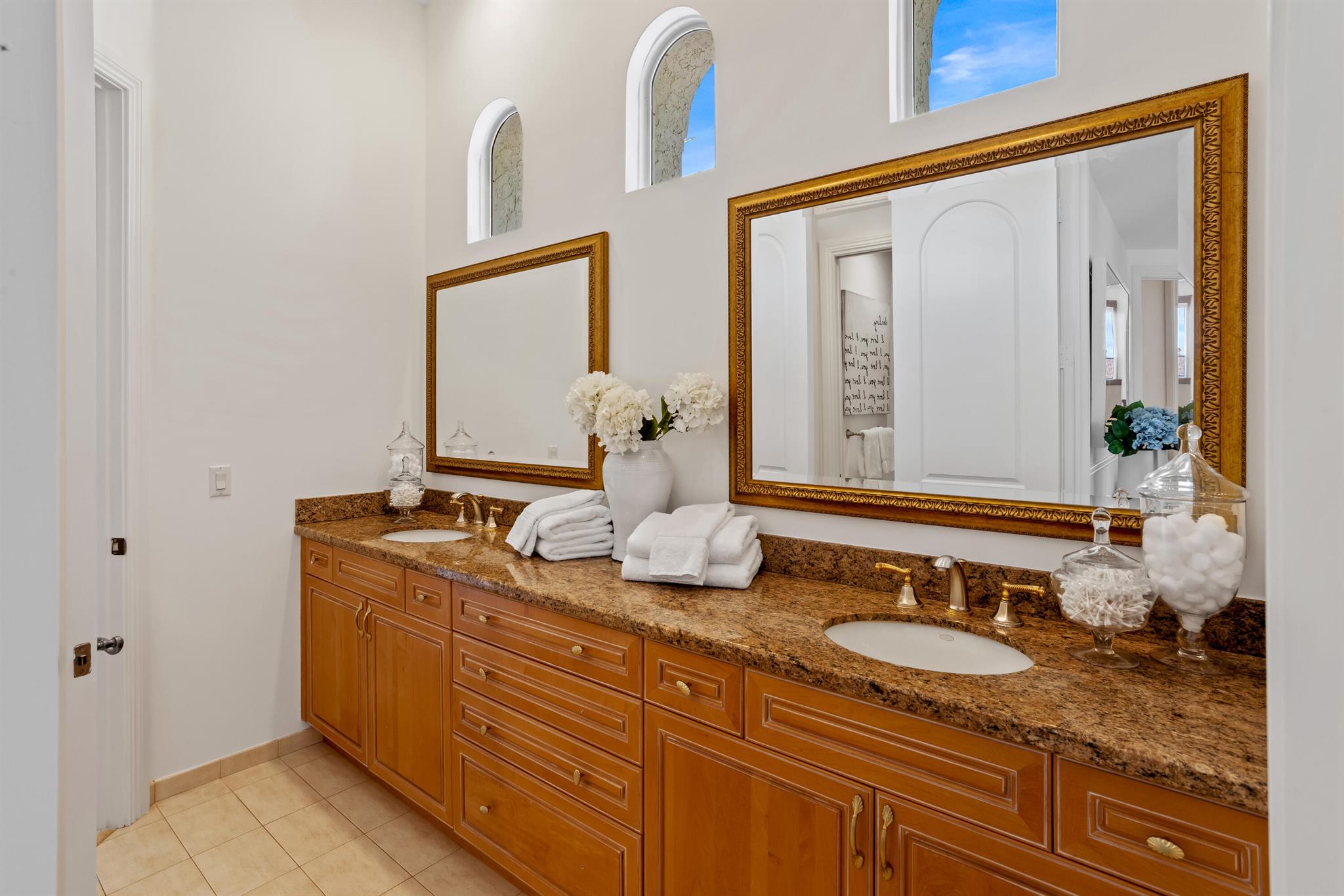 TROPIC ISLE 3RD SEC - Residential