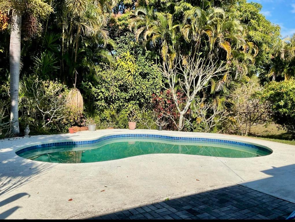 SARITA ADDITION TO BROADWAY SECTION - Residential