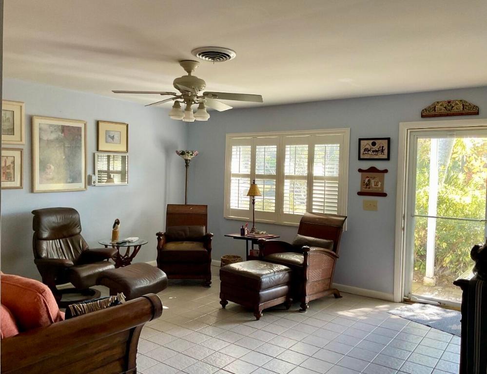 SARITA ADDITION TO BROADWAY SECTION - Residential