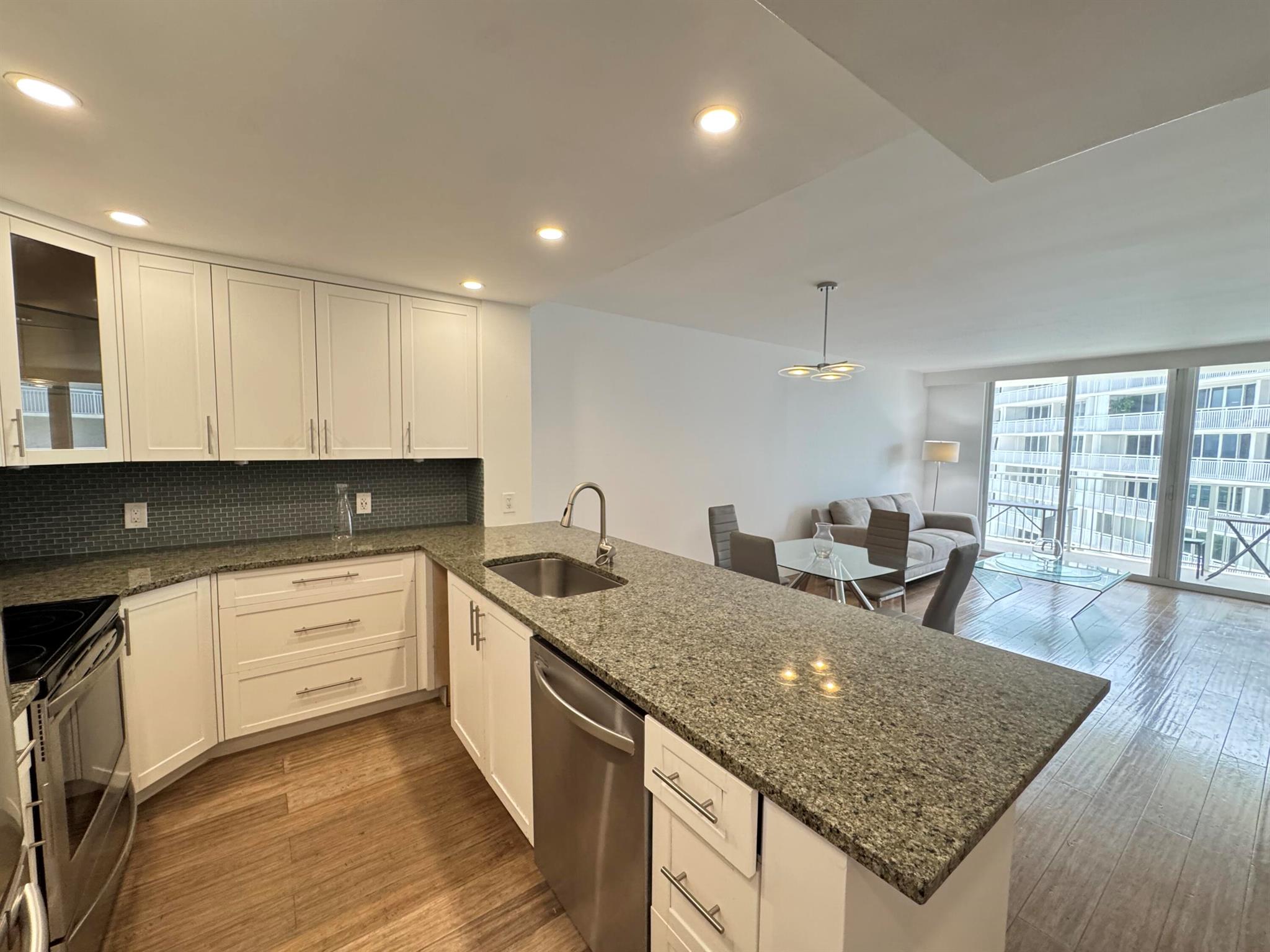 3540 S Ocean Boulevard 608