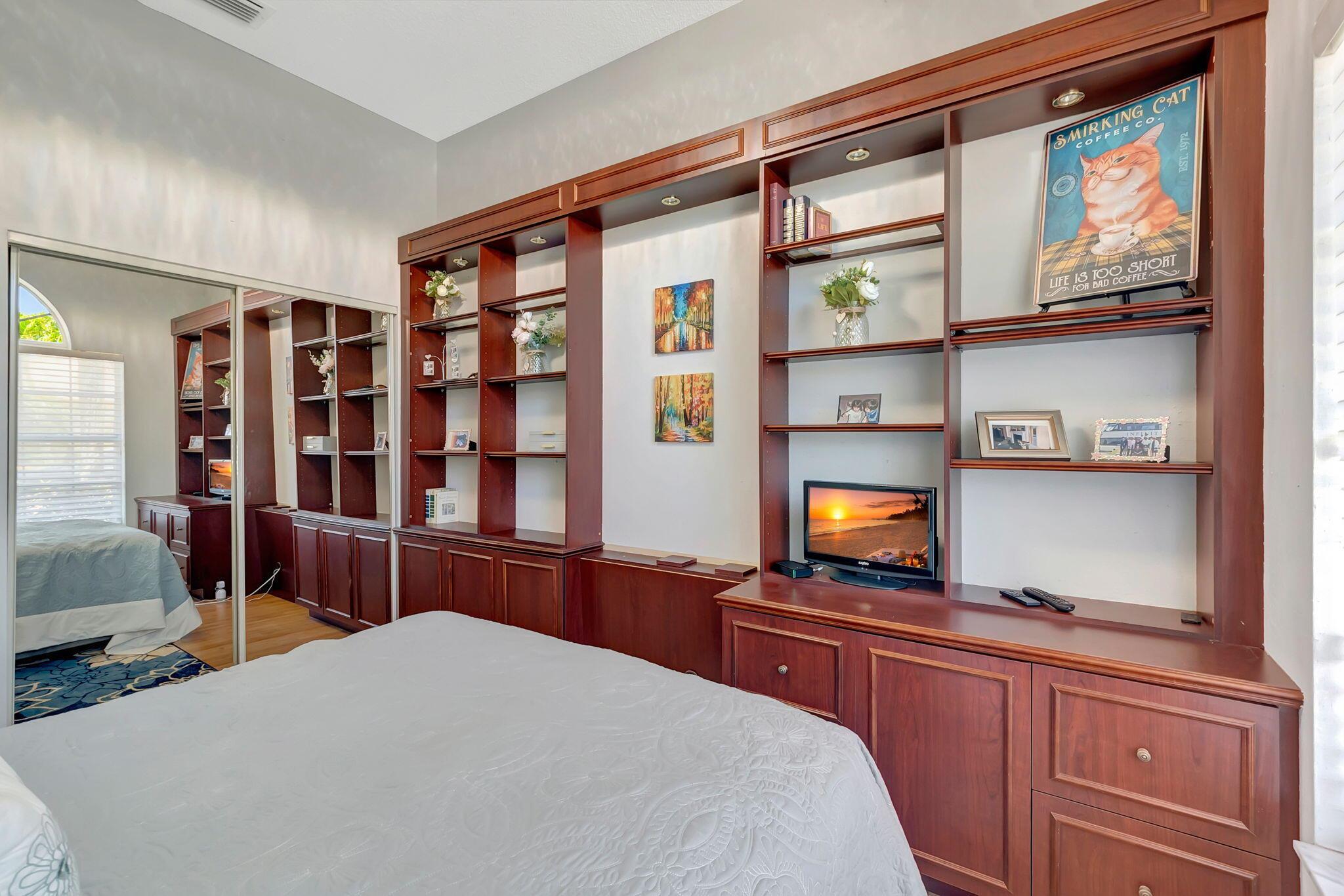 ABERDEEN 14 - Residential Lease