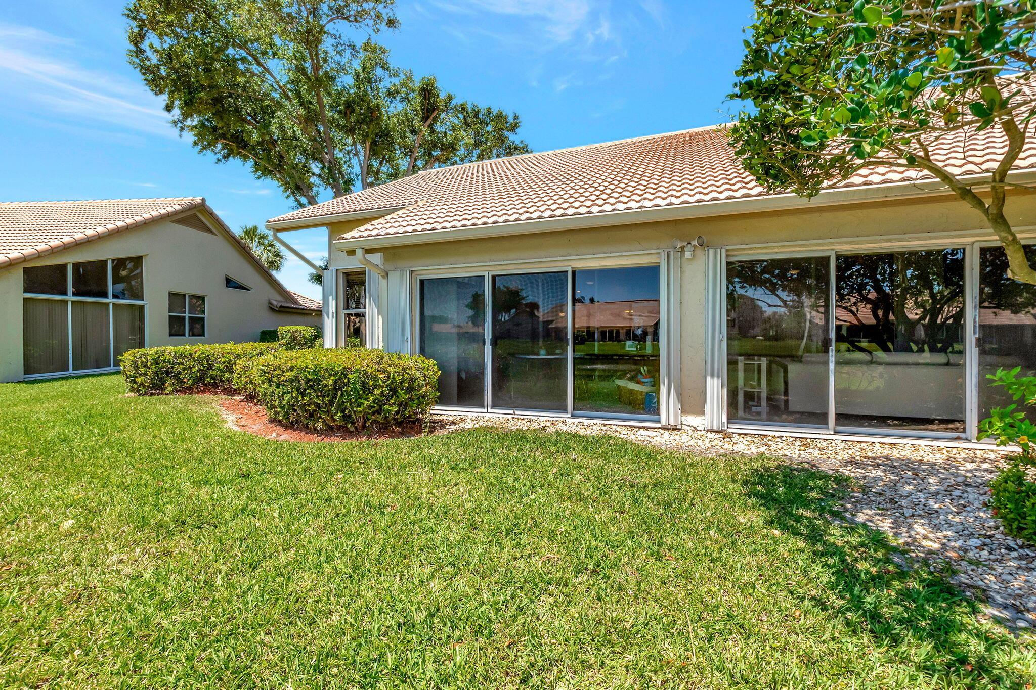 ABERDEEN 14 - Residential Lease