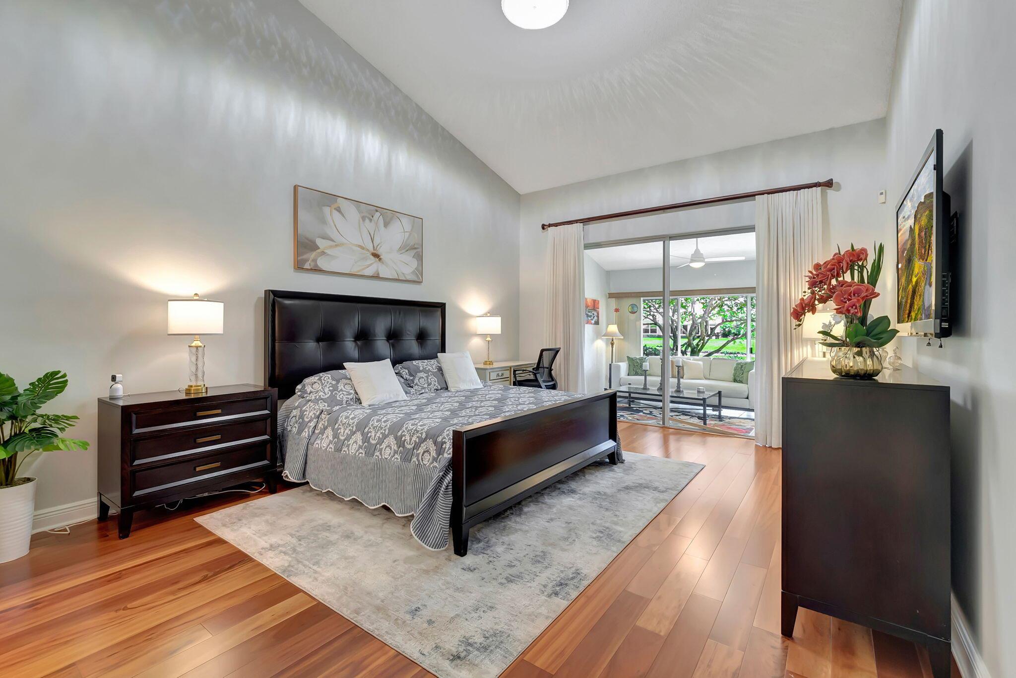 ABERDEEN 14 - Residential Lease