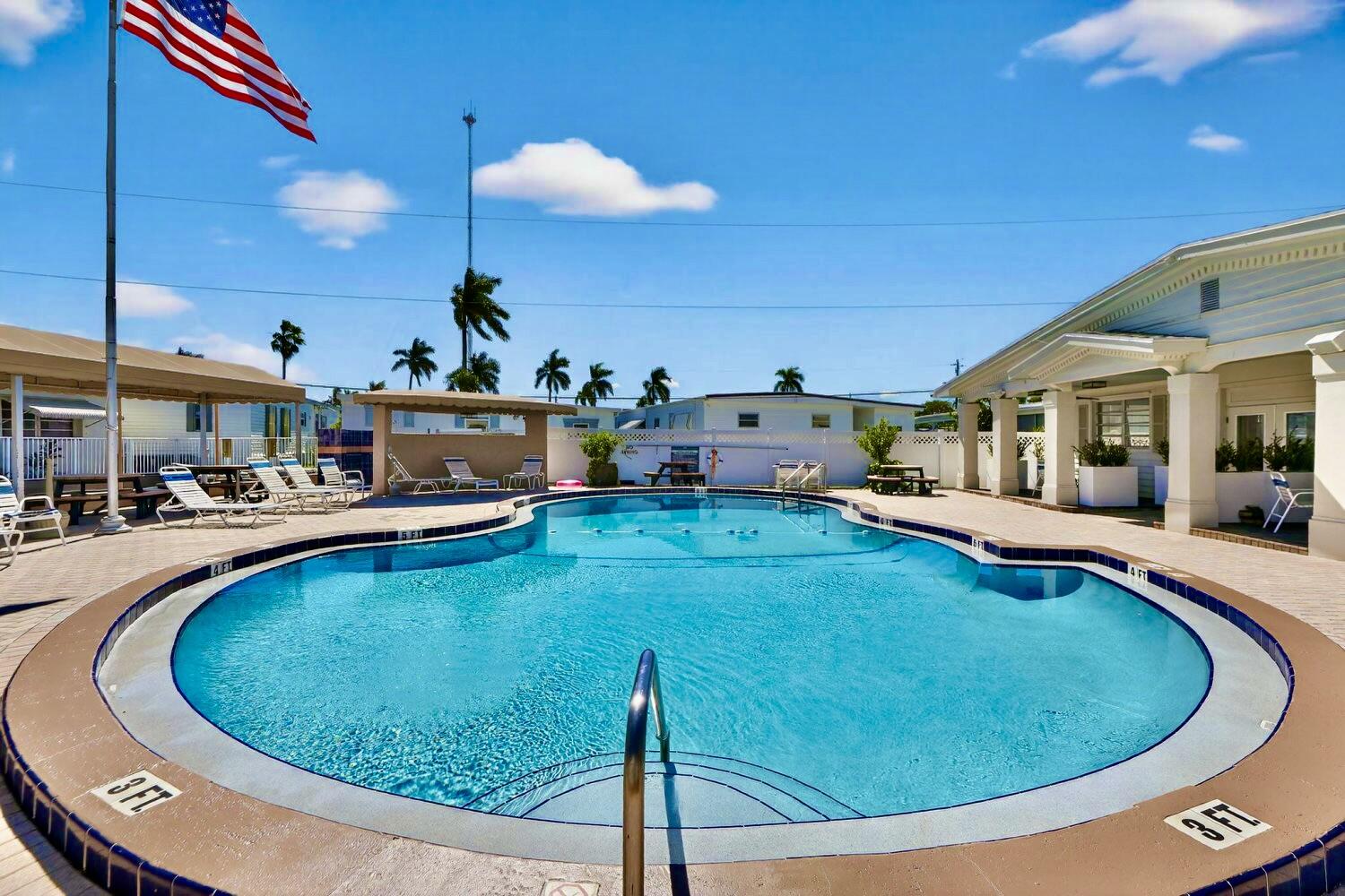 Orangebrook Harbor - Residential