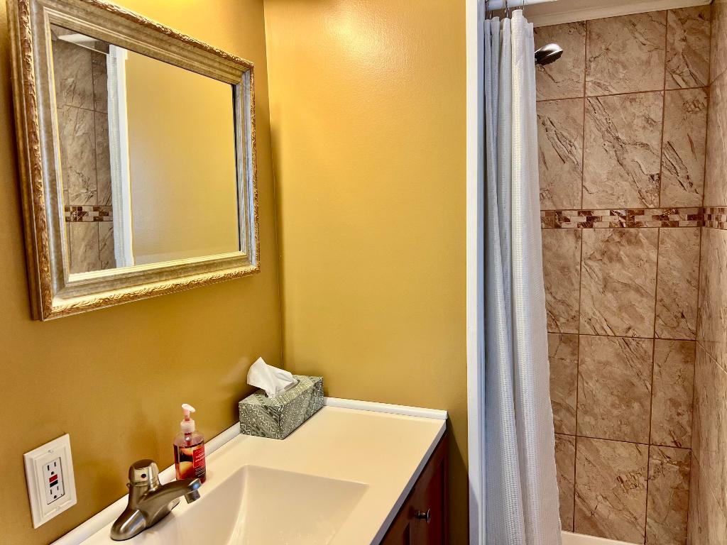 Orangebrook Harbor - Residential