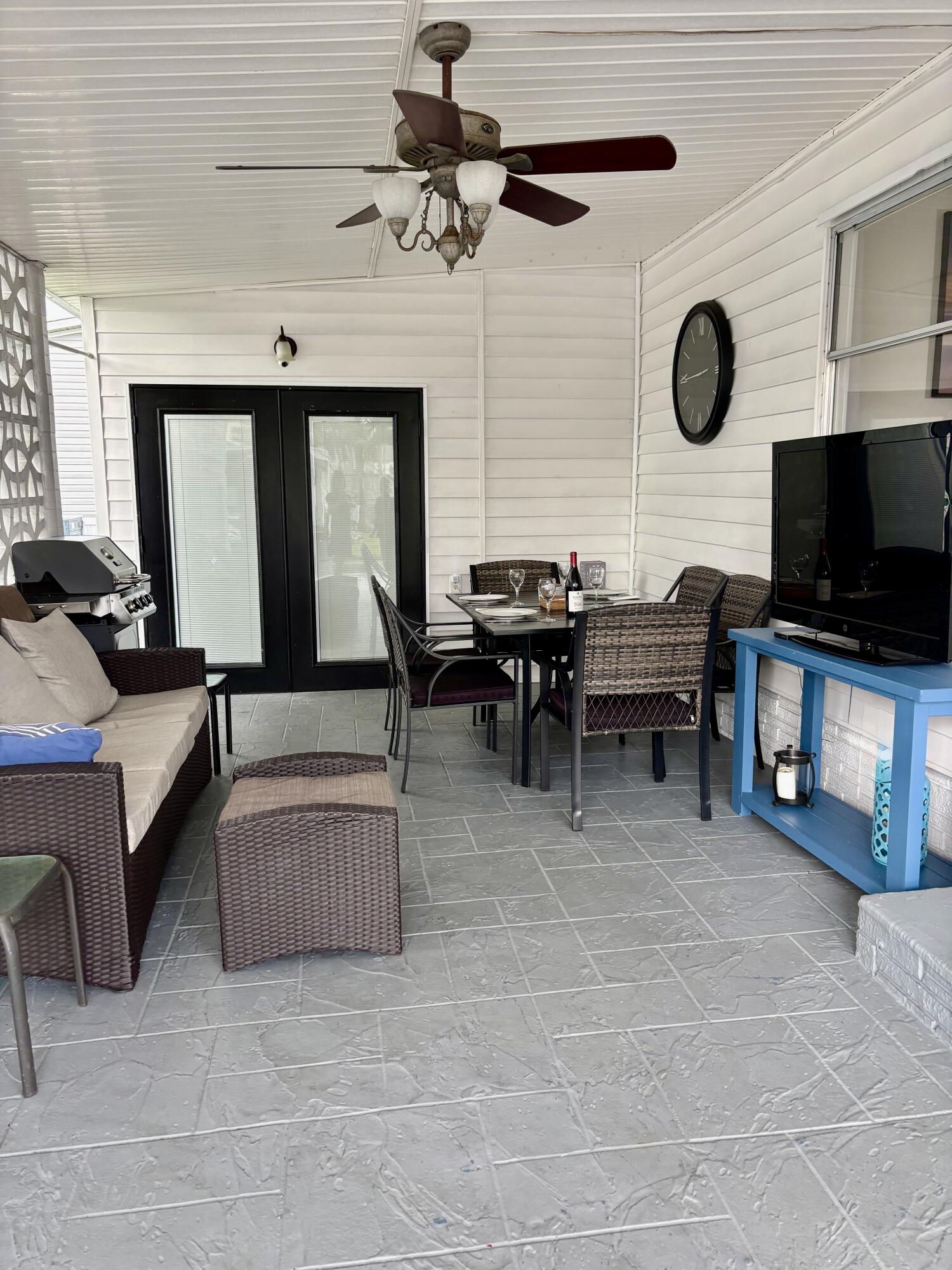 Orangebrook Harbor - Residential