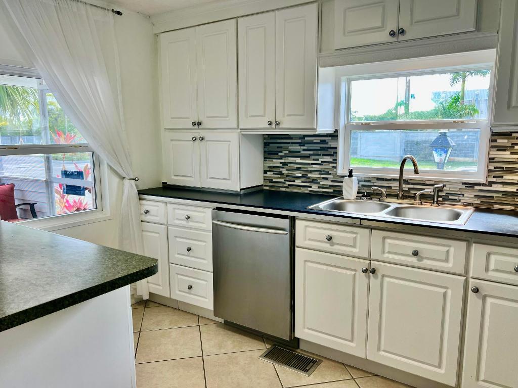 Orangebrook Harbor - Residential