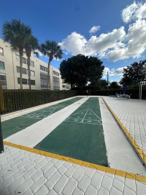 Tiny photo for 3138 VIA POINCIANA #317, Lake Worth, FL 33467 (MLS # B26086227)