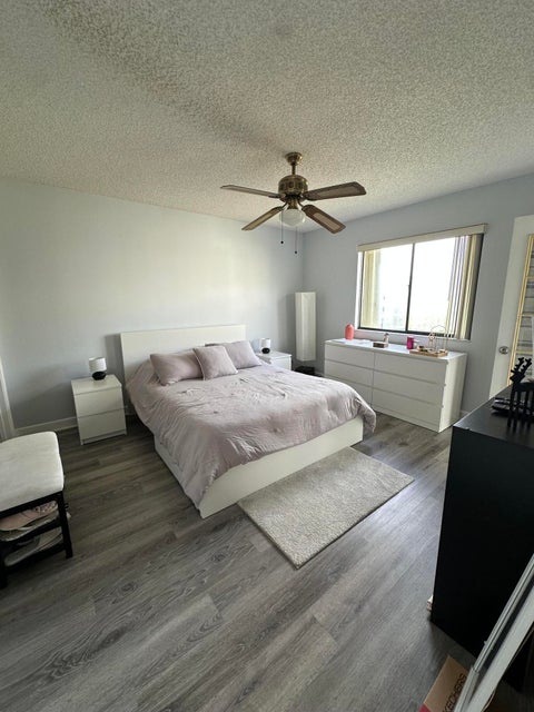 Tiny photo for 3138 VIA POINCIANA #317, Lake Worth, FL 33467 (MLS # B26086227)