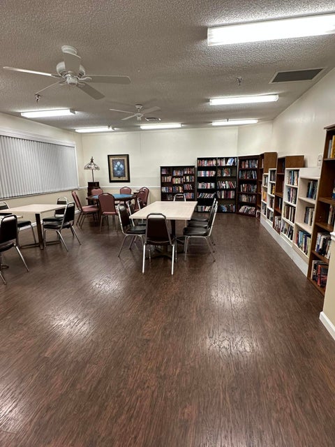 Tiny photo for 3138 VIA POINCIANA #317, Lake Worth, FL 33467 (MLS # B26086227)
