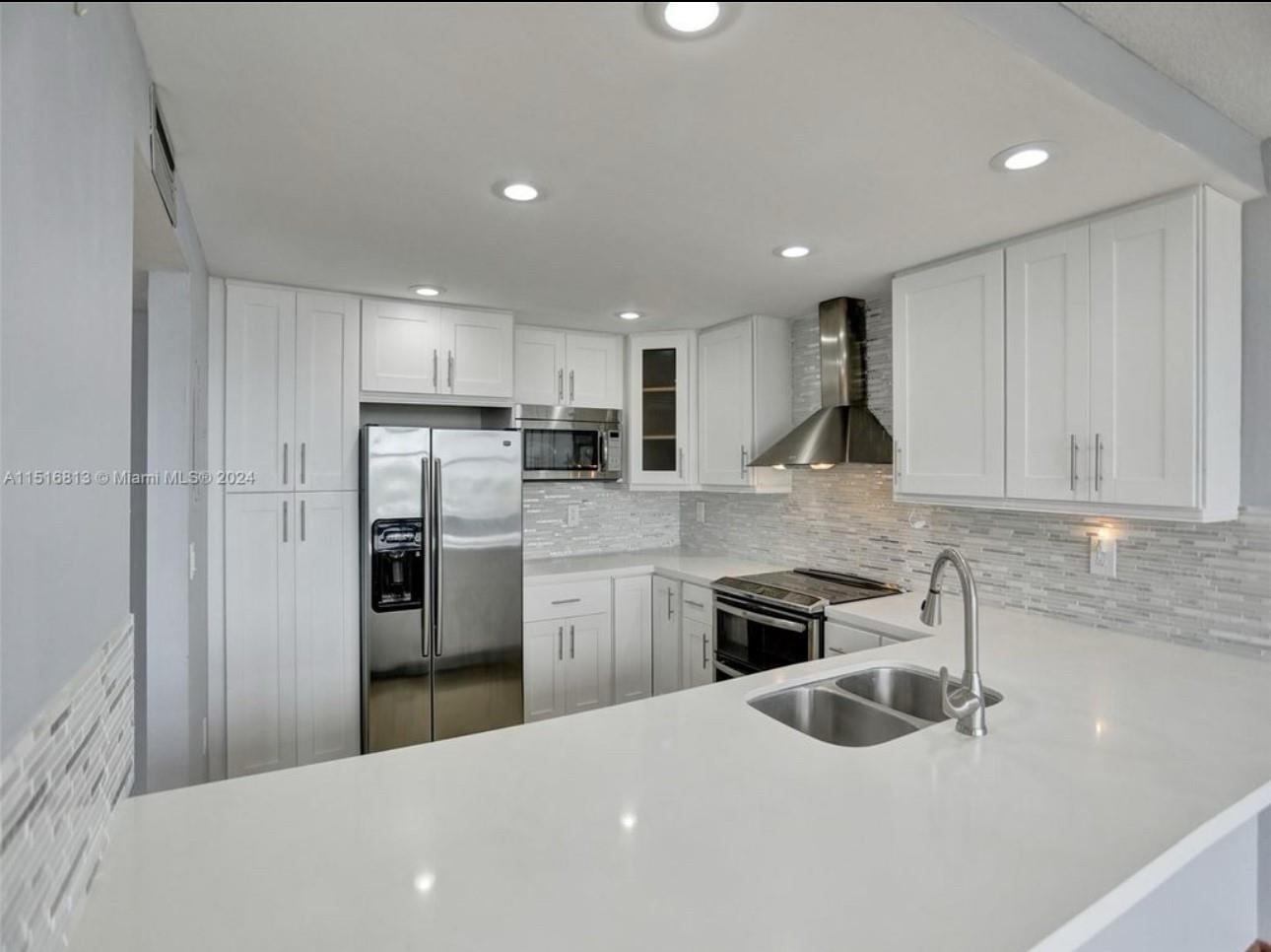 Majorca Towers Condoi - Residential Lease