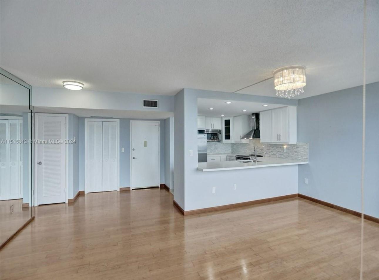 Majorca Towers Condoi - Residential Lease