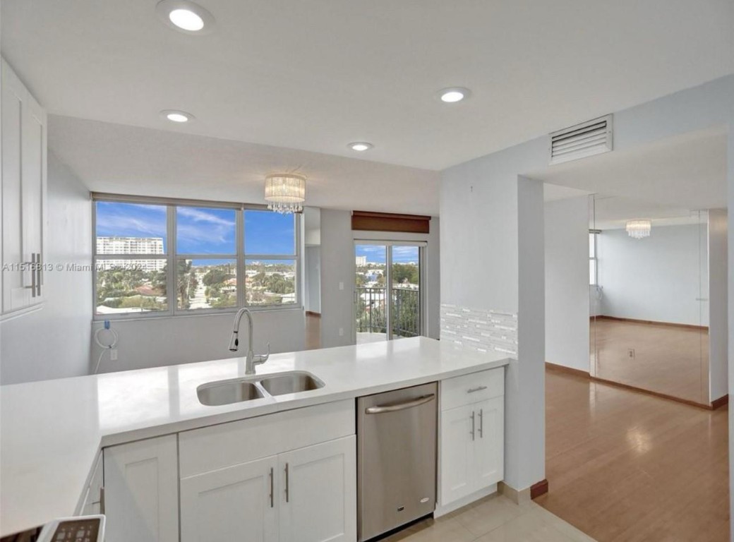 Majorca Towers Condoi - Residential Lease