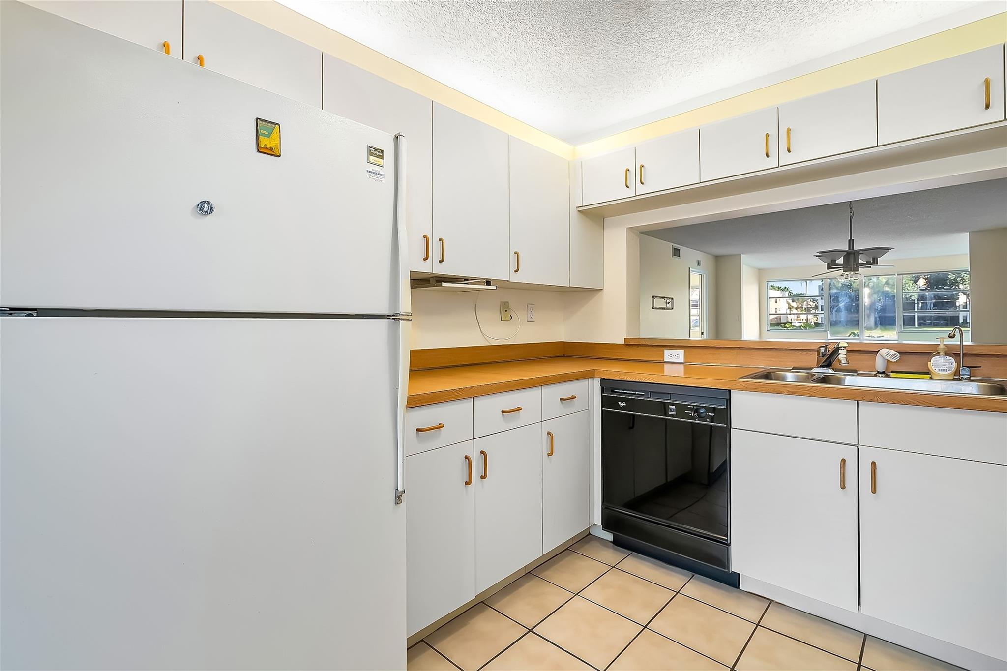 DEVON @ KINGS POINT - Residential