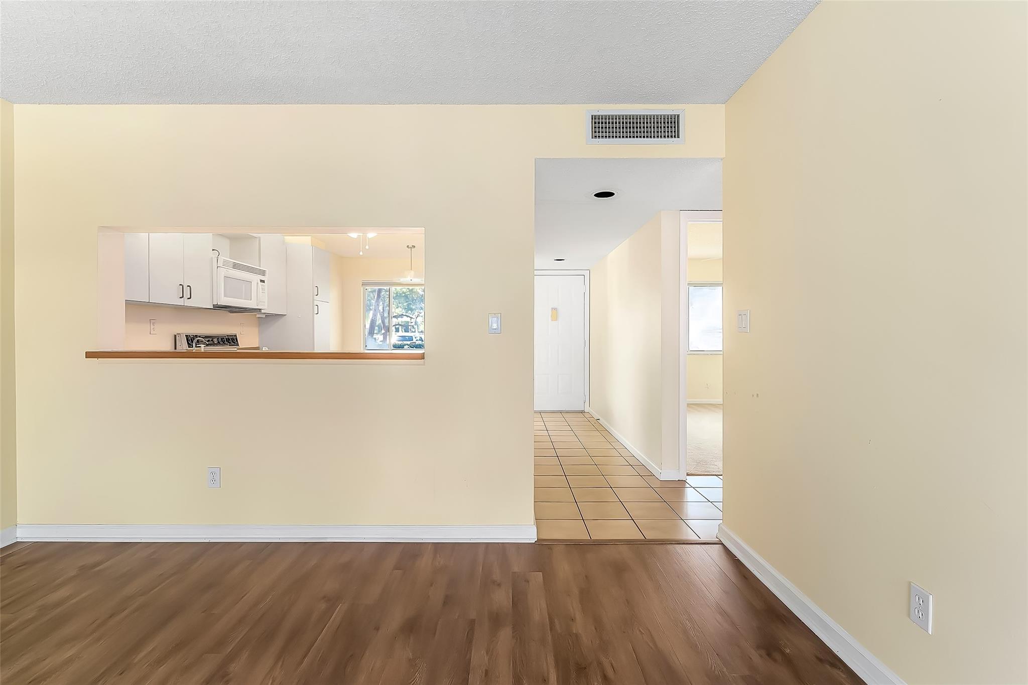 DEVON @ KINGS POINT - Residential