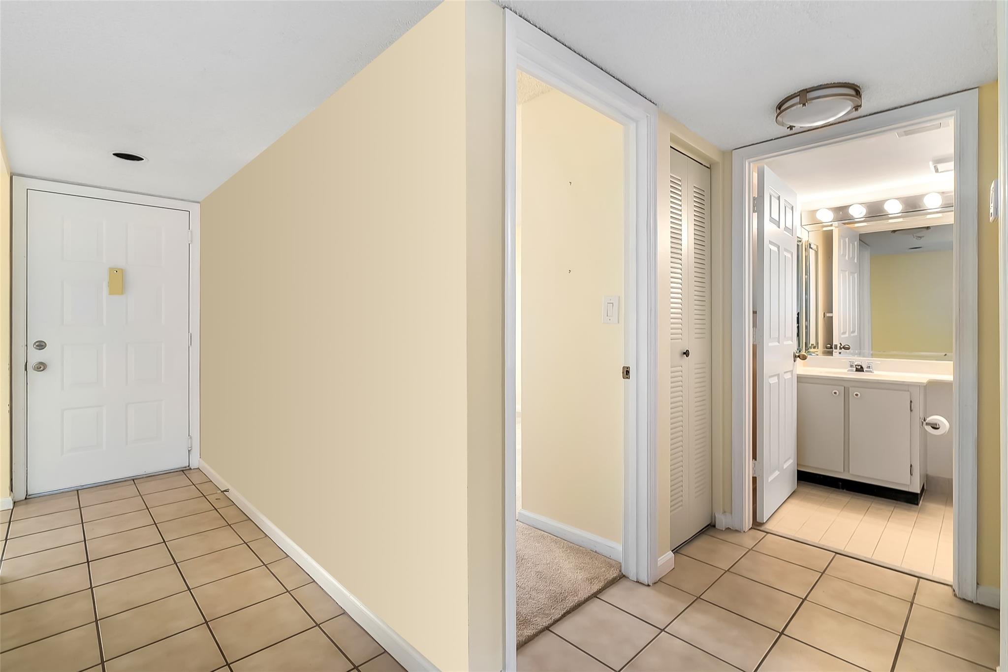 DEVON @ KINGS POINT - Residential