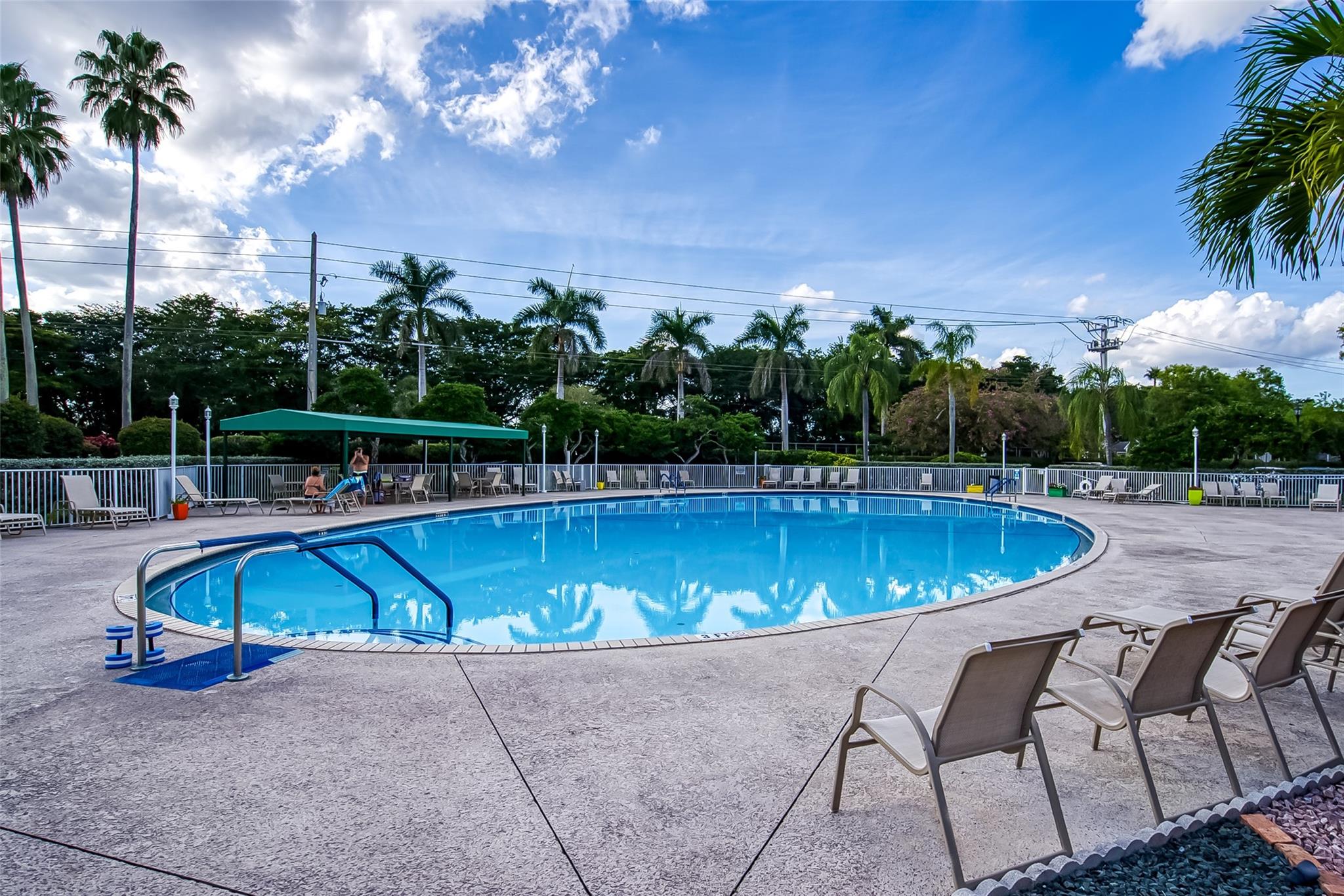 DEVON @ KINGS POINT - Residential