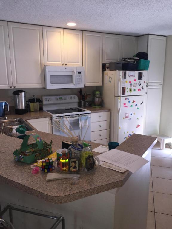 LAGO DEL MAR CONDO - Residential