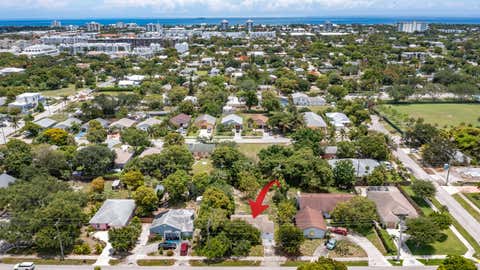 Tiny photo for 229 SW 4th Avenue, Delray Beach, FL 33444 (MLS # B26034931)
