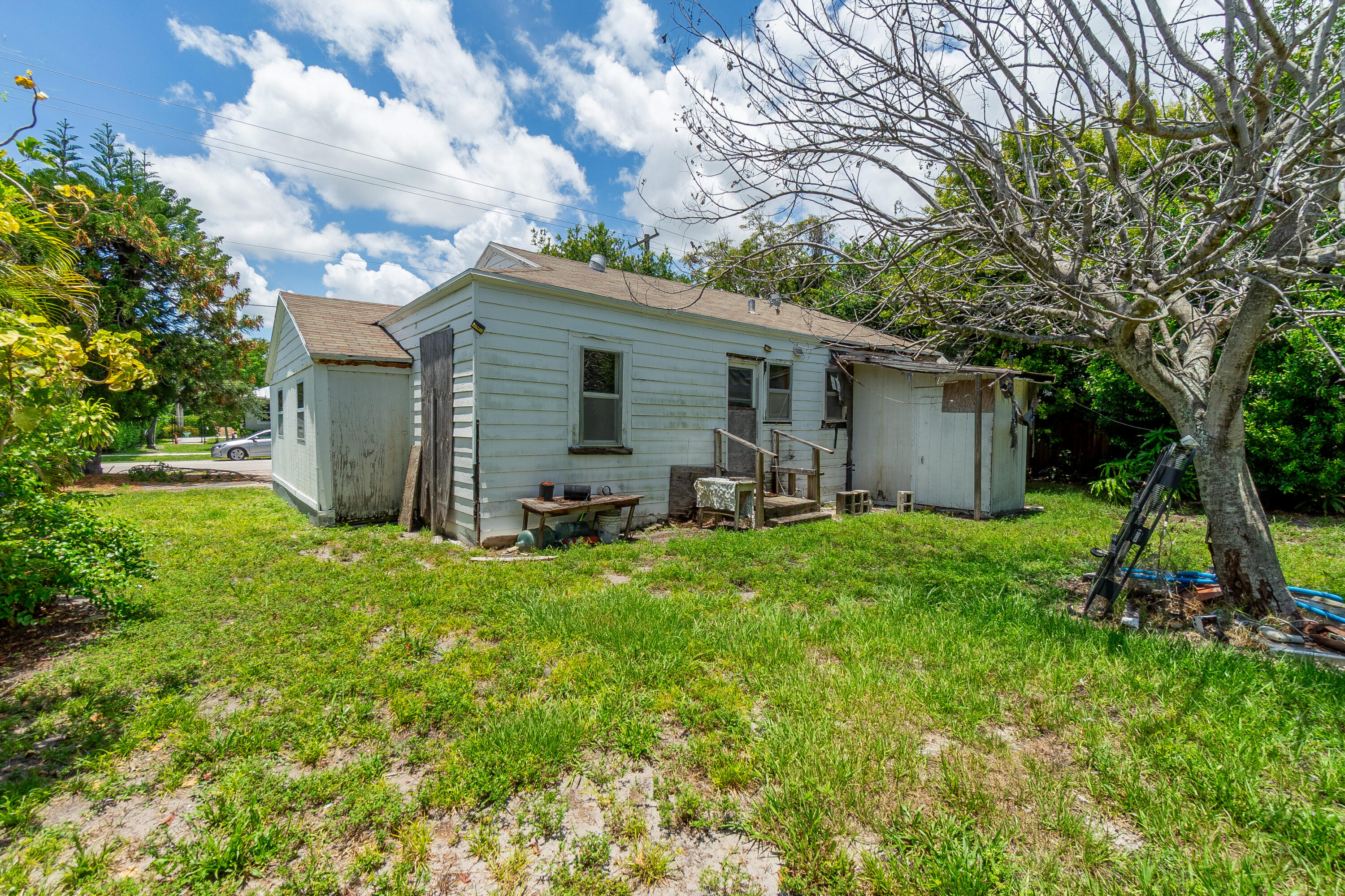 DELRAY TOWN OF - Residential