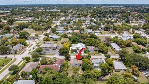Tiny photo for 229 SW 4th Avenue, Delray Beach, FL 33444 (MLS # B26034931)