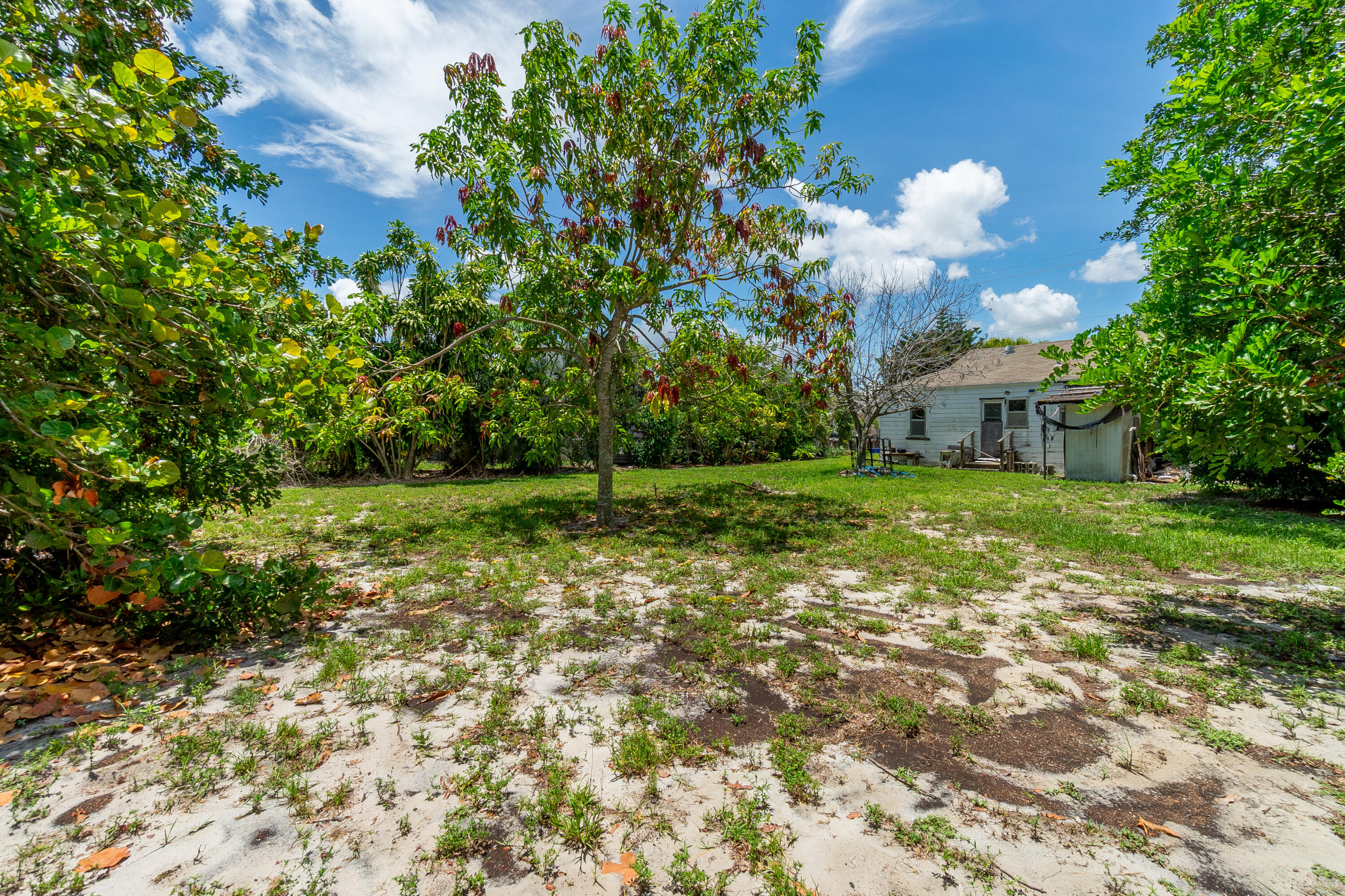 DELRAY TOWN OF - Residential