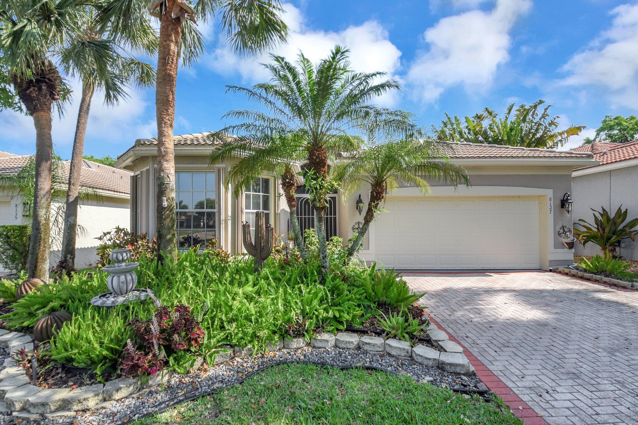8127 Playa Del Sur Boulevard