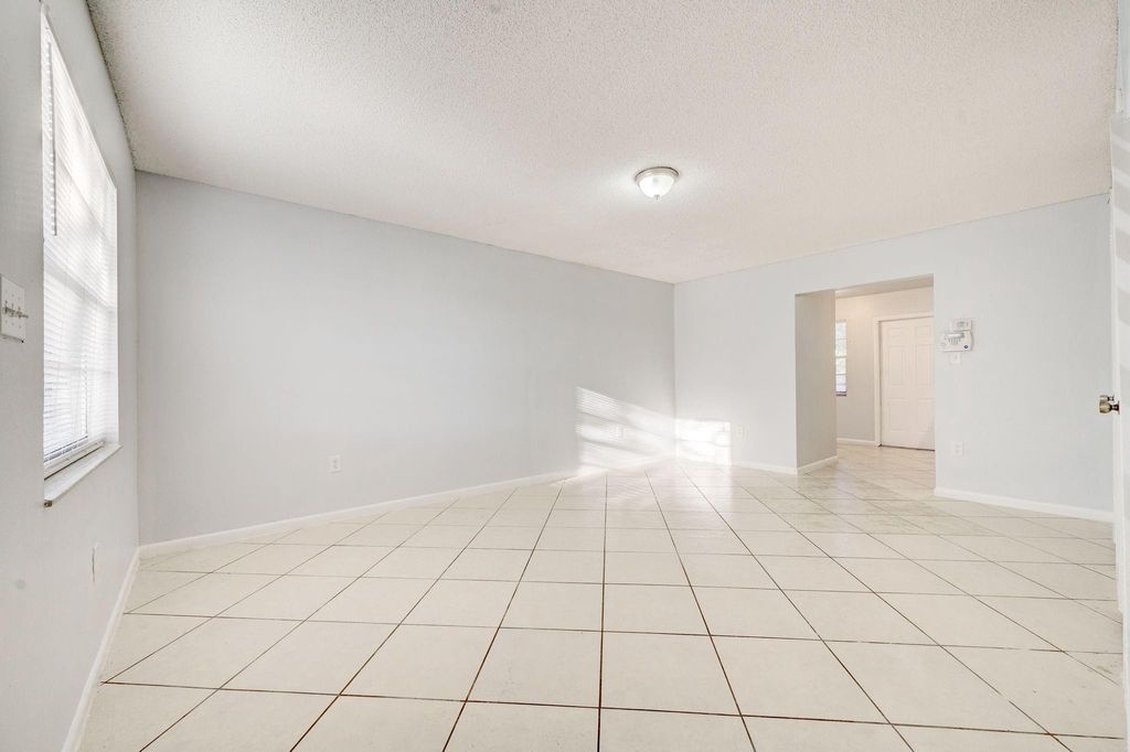 Photo of 2019 Oleander Boulevard #C, Fort Pierce, FL 34950 (MLS # F10493237)