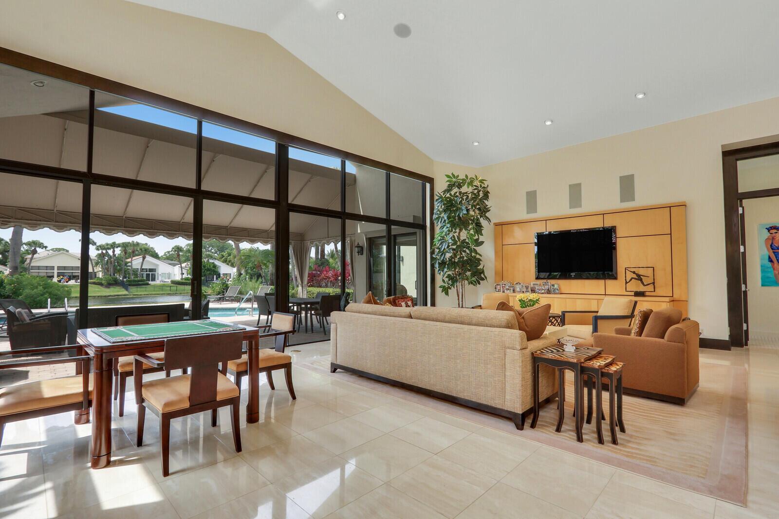 FRENCHMANS CREEK PAR F-2 - Residential