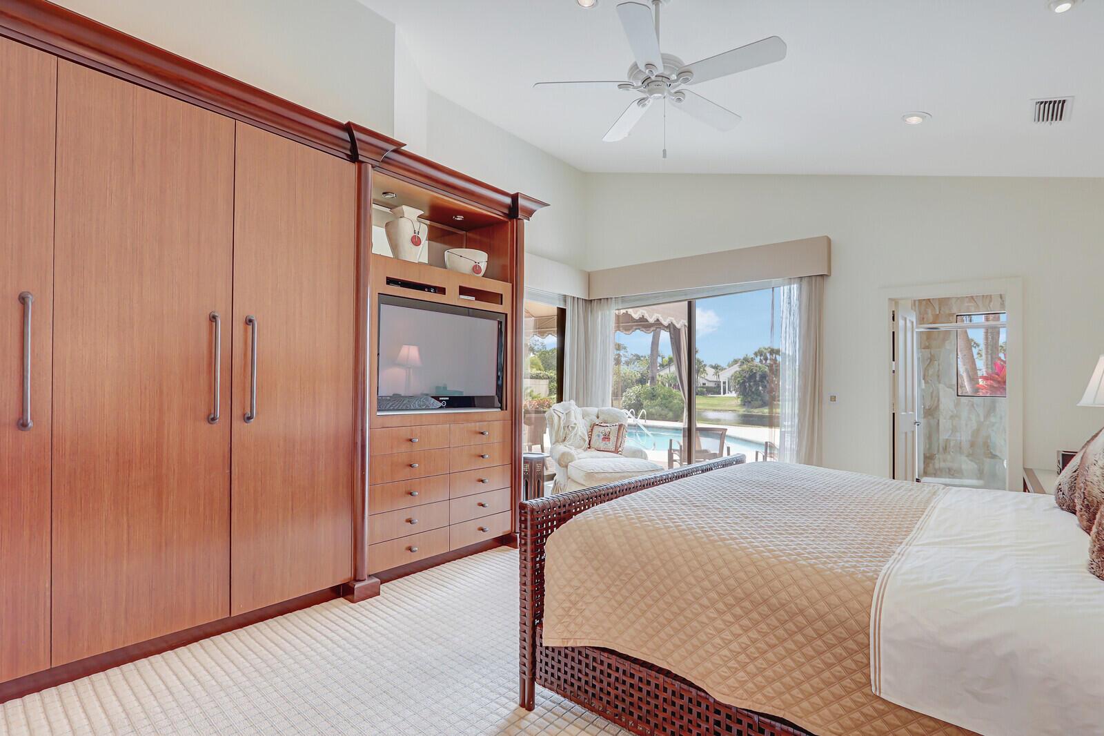 FRENCHMANS CREEK PAR F-2 - Residential