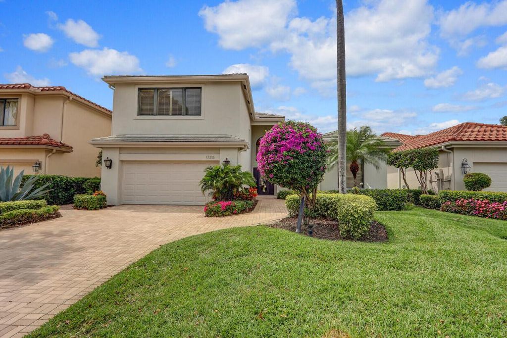 Photo of 13315 Deauville Drive, Palm Beach Gardens, FL 33410 (MLS # R11145407)