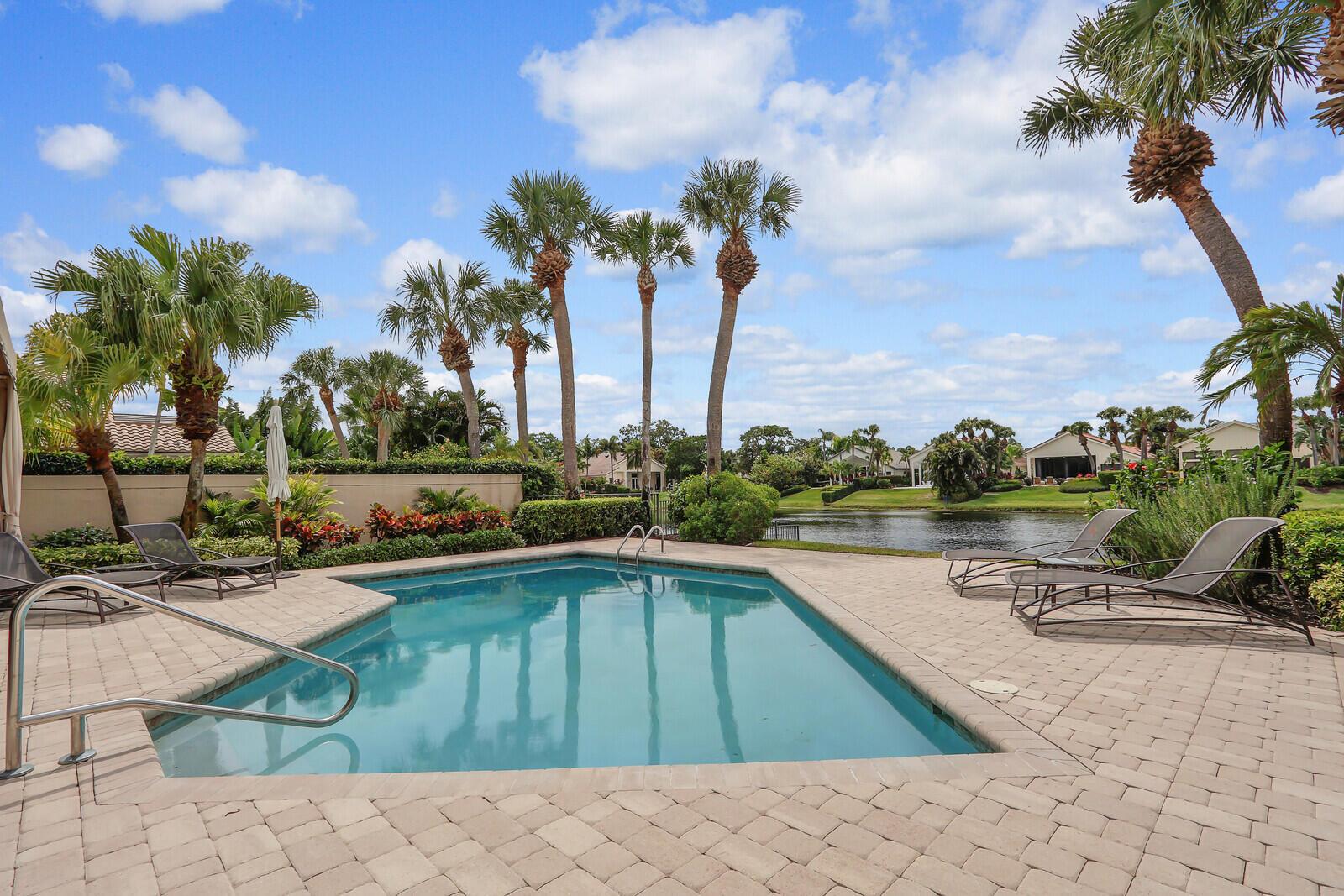 FRENCHMANS CREEK PAR F-2 - Residential