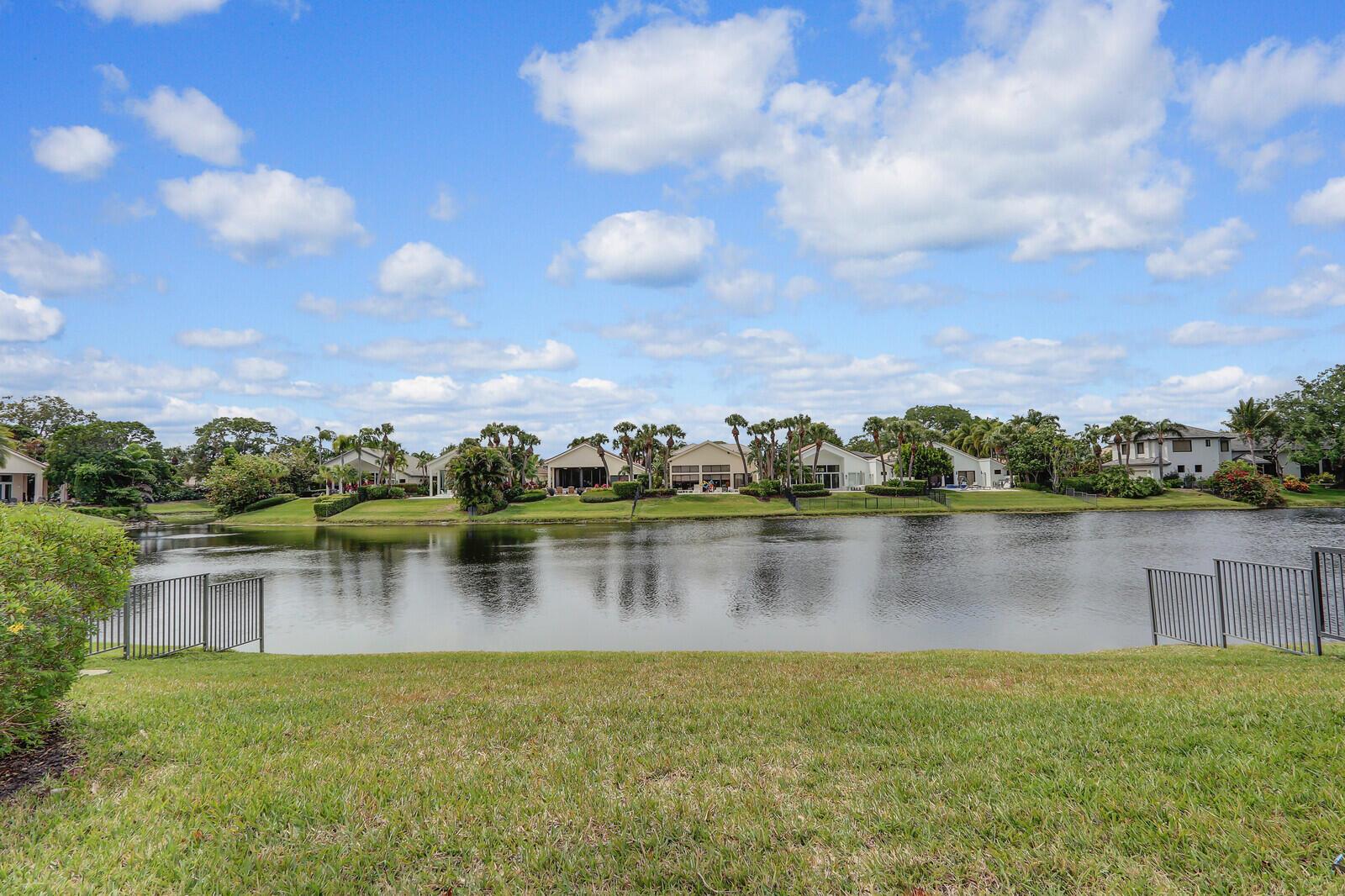 FRENCHMANS CREEK PAR F-2 - Residential