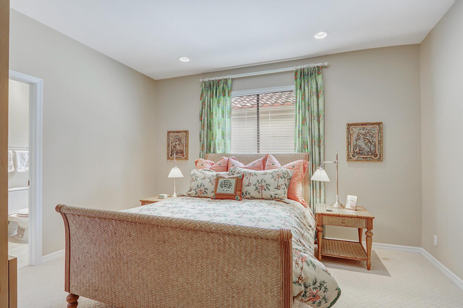 FRENCHMANS CREEK PAR F-2 - Residential