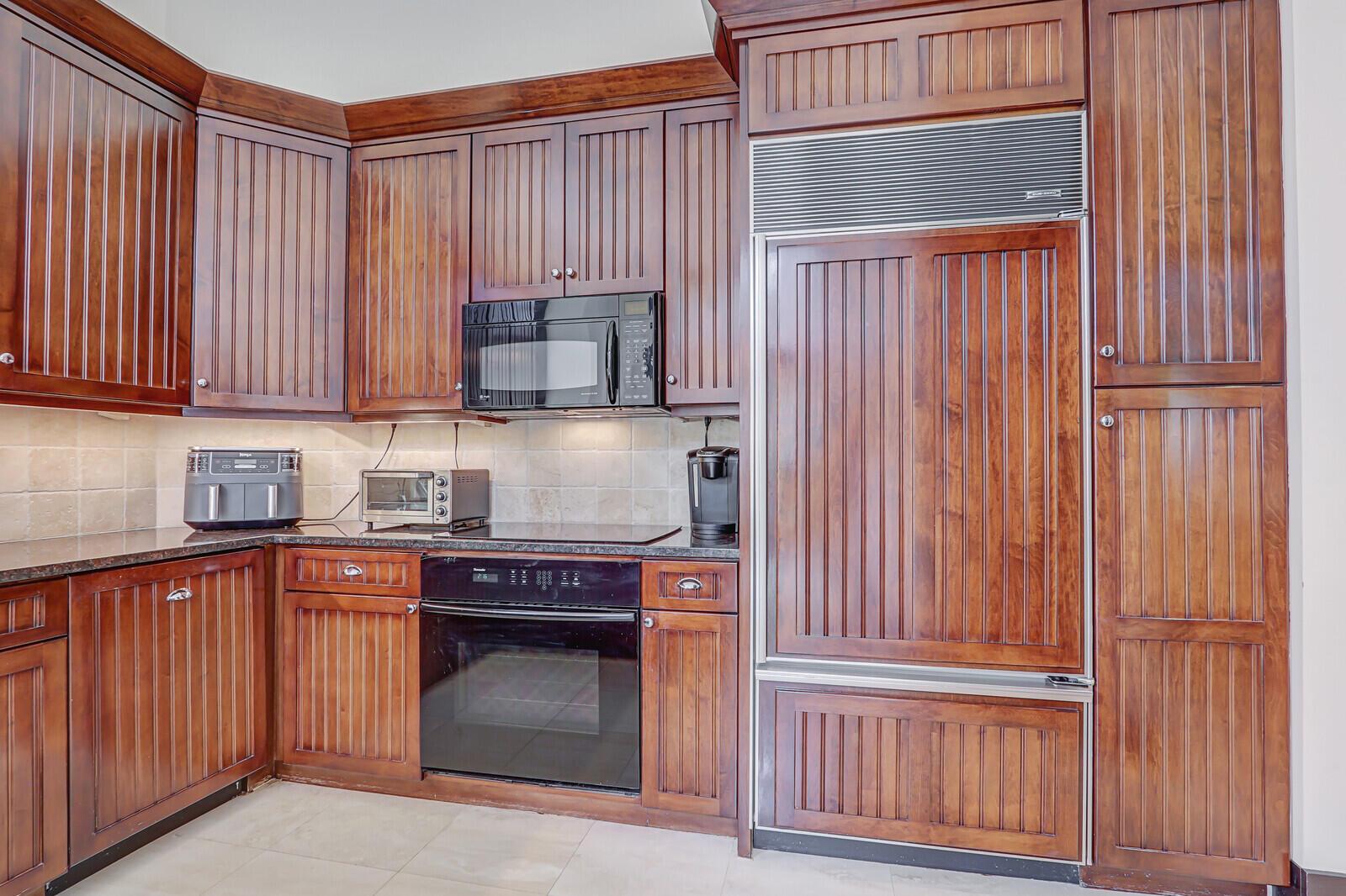 FRENCHMANS CREEK PAR F-2 - Residential