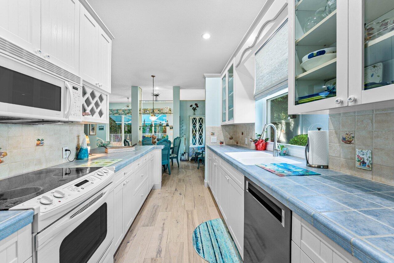 Hamptons at Maplewood - Residential