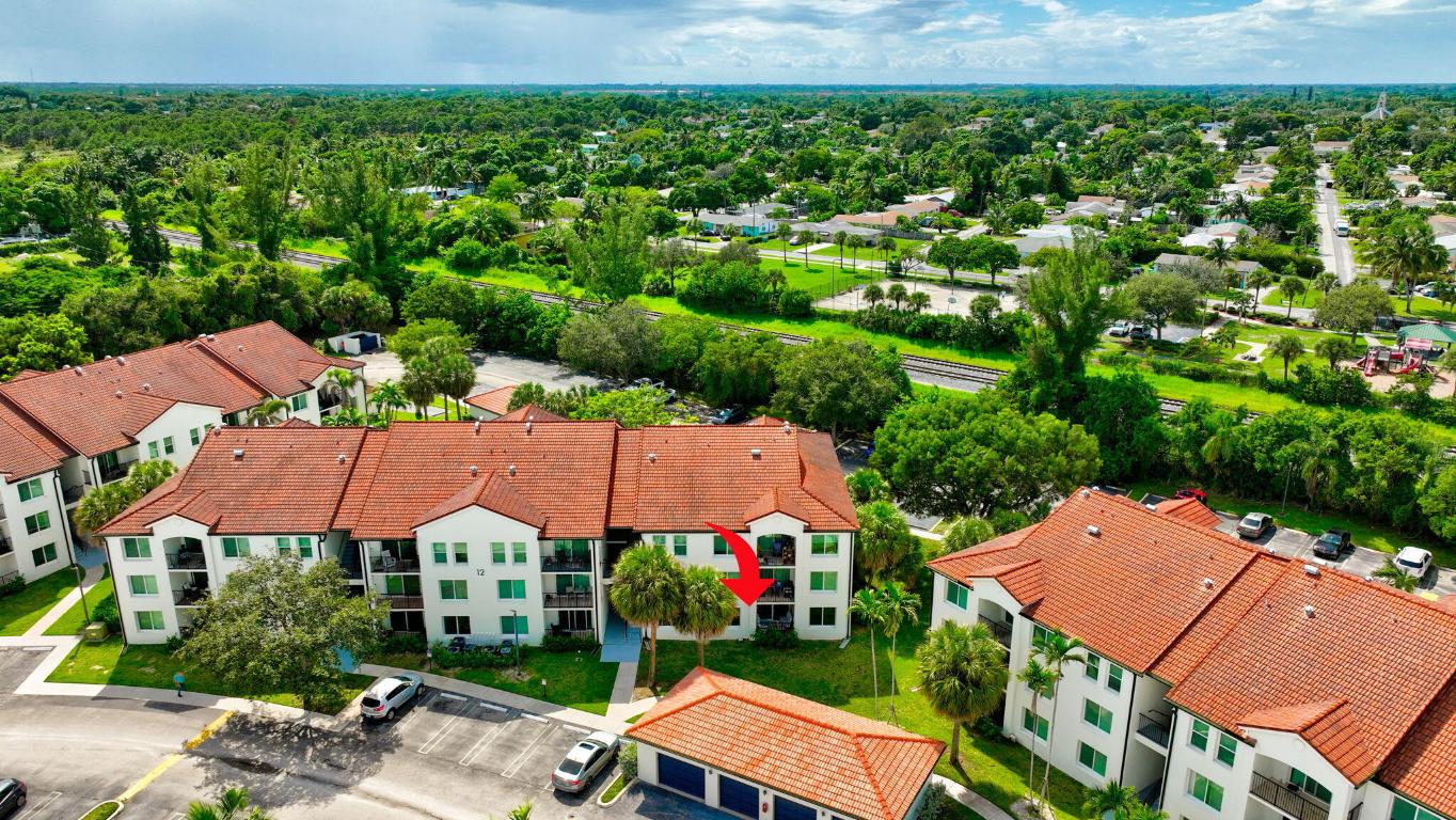 VILLA DEL SOL CONDO - Residential