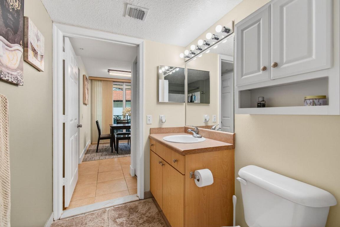 VILLA DEL SOL CONDO - Residential