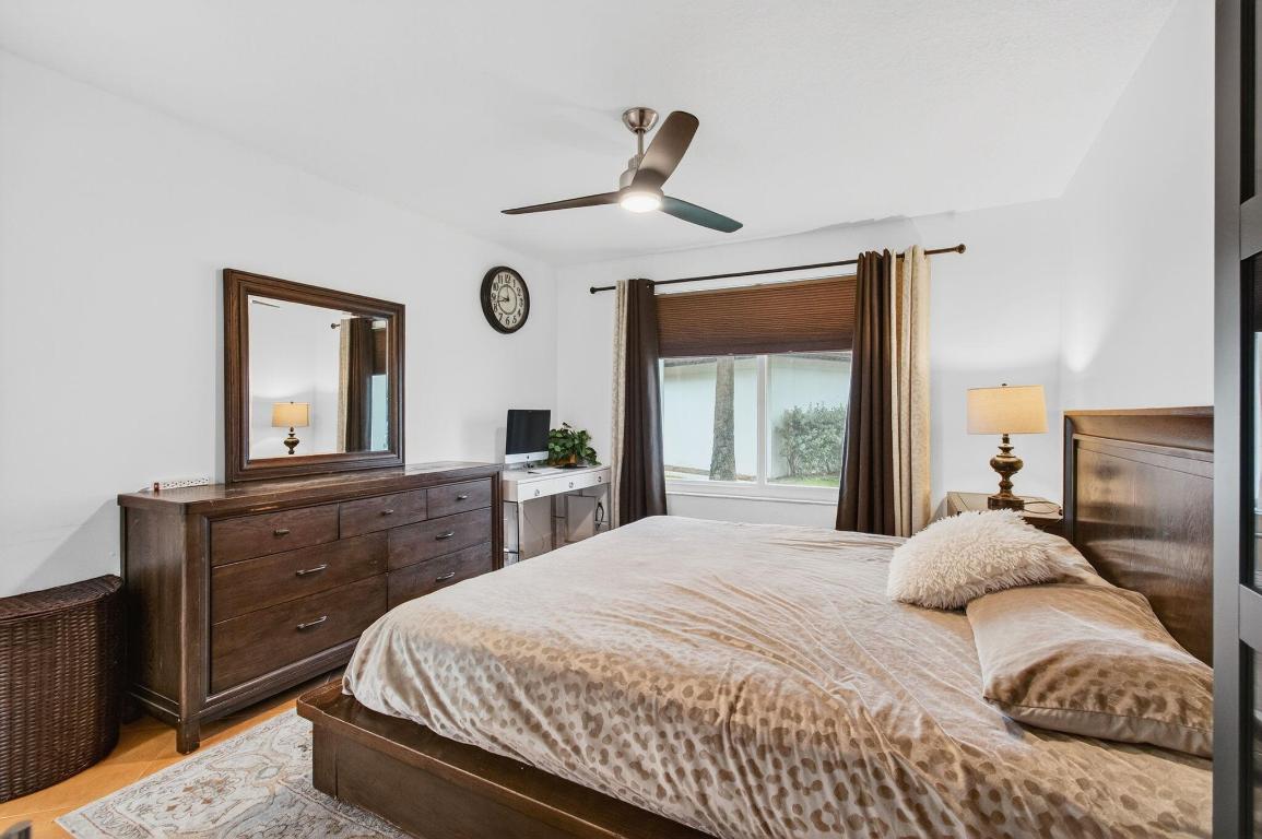 VILLA DEL SOL CONDO - Residential