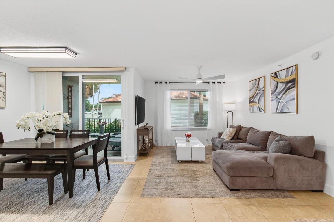 VILLA DEL SOL CONDO - Residential