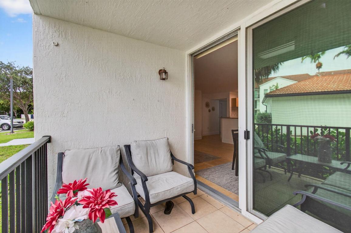 VILLA DEL SOL CONDO - Residential